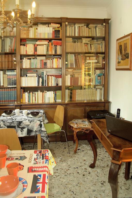 B&B Bibliotechina Napoli Dış mekan fotoğraf